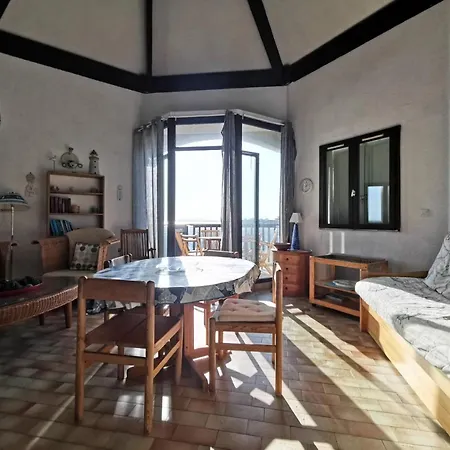 Appartement Résidence L'etang - 2 Pièces - 6 Personnes - Le Barcarès. Réf: 9eta_301a Mae-2503