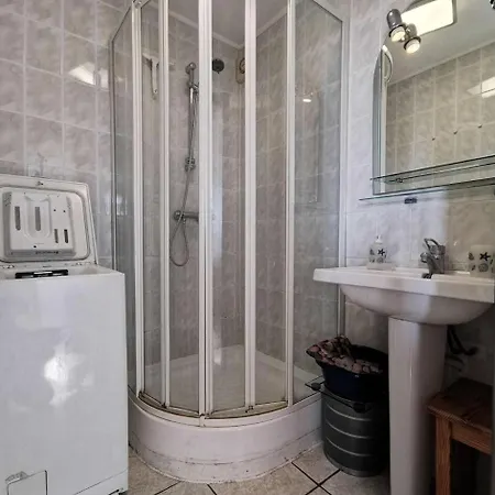 Appartement Résidence L'etang - 2 Pièces - 6 Personnes - Le Barcarès. Réf: 9eta_301a Mae-2503